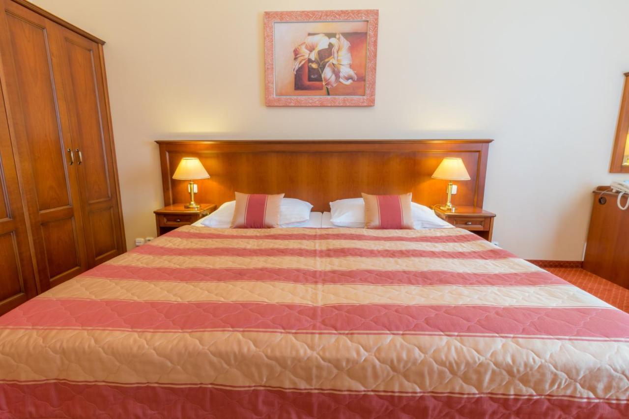 Ensana Centralni Lazne - Maria Spa Mariënbad Buitenkant foto
