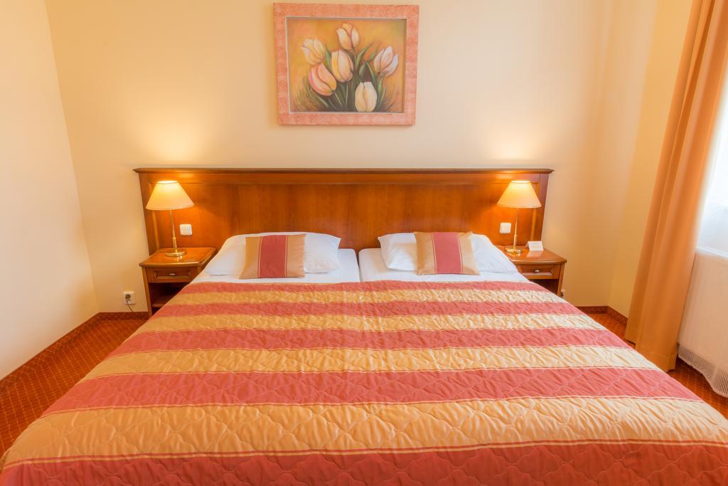 Ensana Centralni Lazne - Maria Spa Mariënbad Buitenkant foto